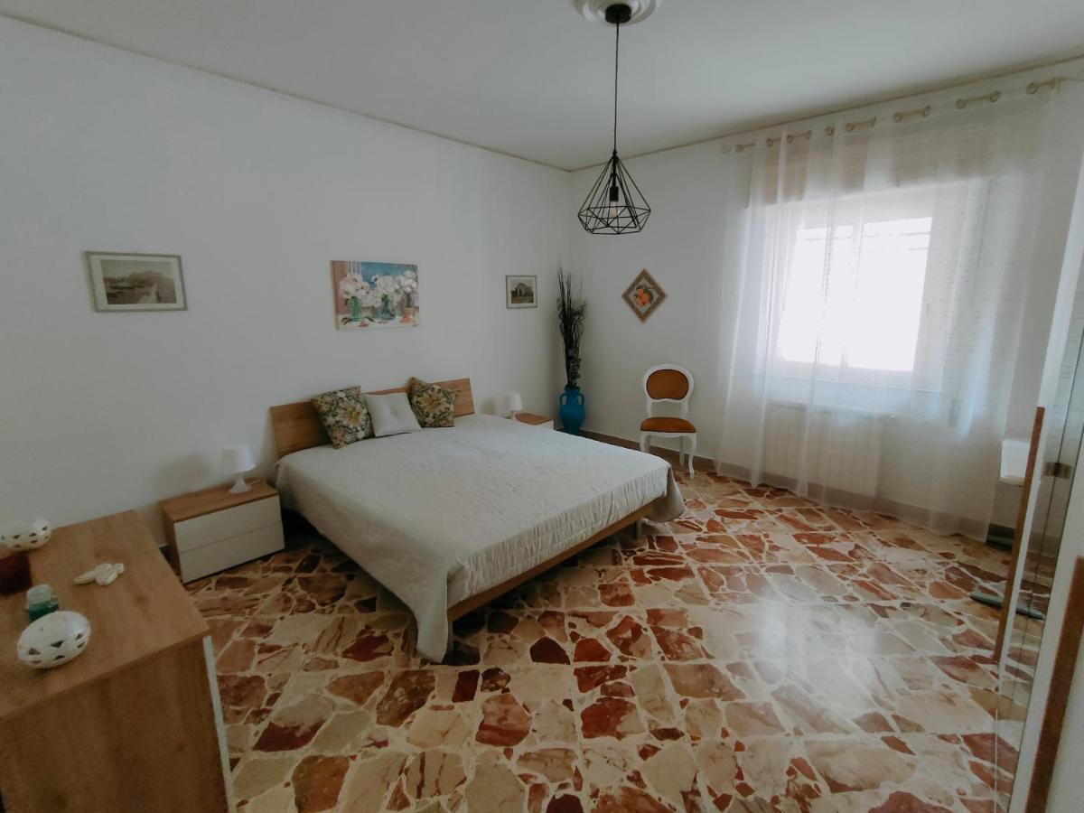 Casa Vacanza La Sicula Палермо Екстериор снимка