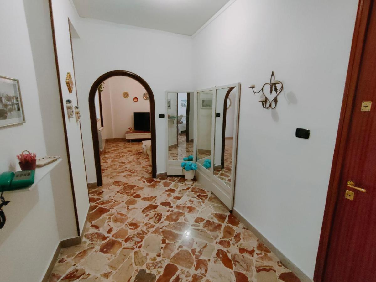 Casa Vacanza La Sicula Палермо Екстериор снимка