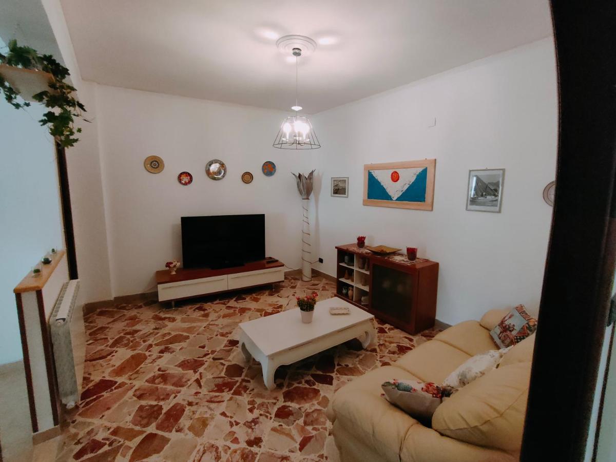 Casa Vacanza La Sicula Палермо Екстериор снимка