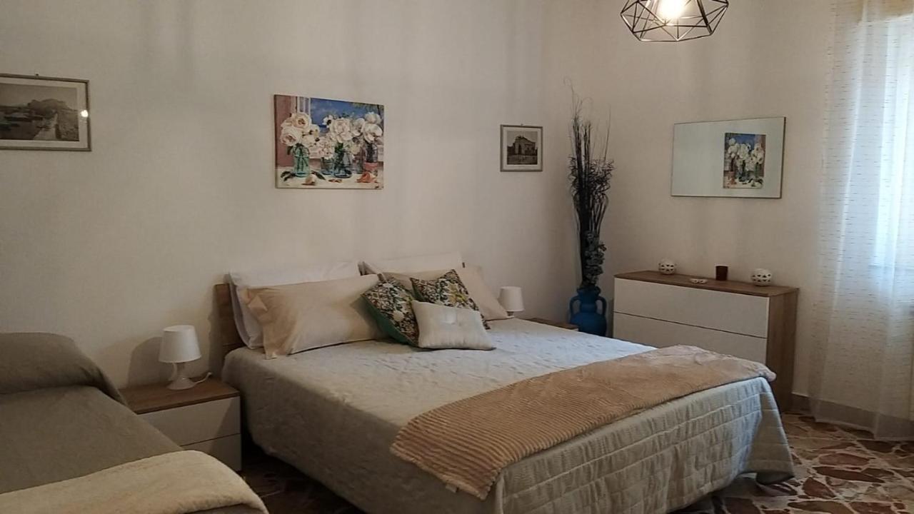 Casa Vacanza La Sicula Палермо Екстериор снимка